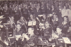 10. Trompetterkorps speelt in Amsterdam (Paardesport)